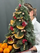 Новогодняя композиция Елка с апельсинами