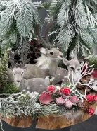 Новогодняя композиция на спиле с оленями