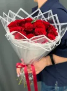 Букет из 15 красных роз