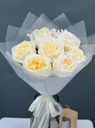 Ароматный букет из 7 пионовидных роз.