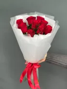 Букет из 9 красных роз.