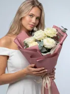 «Нежное облако» 5 ароматных пионовидных роз с эвкалиптом