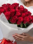 «Алый бархат» 25 красных роз