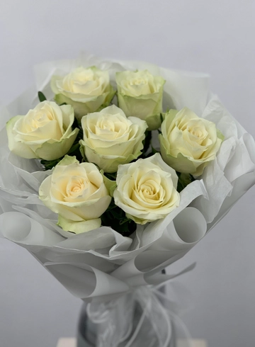 Букет из роз от интернет-магазина цветов в Норильске