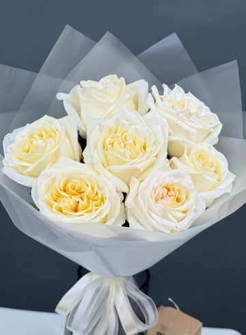 Ароматный букет из 7 пионовидных роз. от интернет-магазина цветов в Норильске