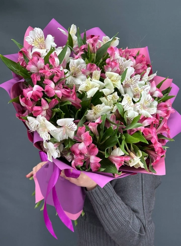 Букет Розовый каприз весны от интернет-магазина цветов в Норильске