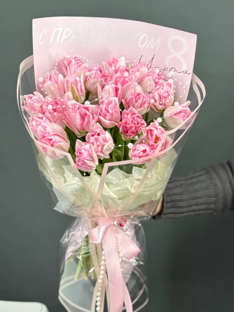 Зефирный, весенний букет из нежно- розовых пионовидных тюльпанов 25 шт
