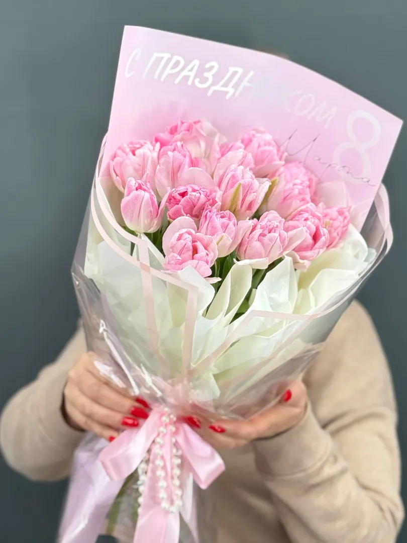 Весенний, зефирный букет из нежно- розовых пионовидных тюльпанов 15 шт